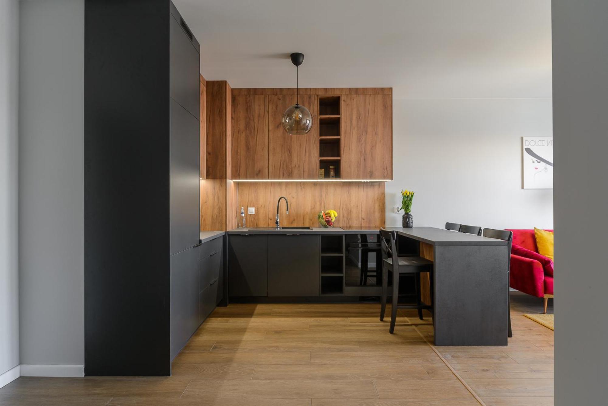 Lumina Premium For A Family Apartment *